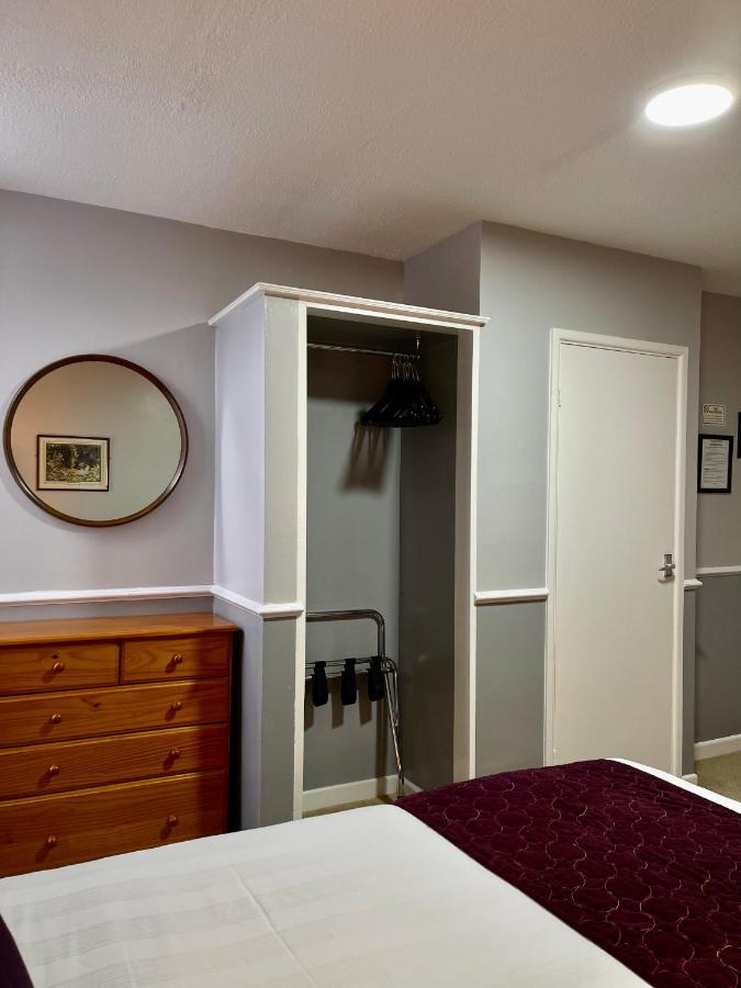 Palm Court B&B Ilfracombe Bagian luar foto