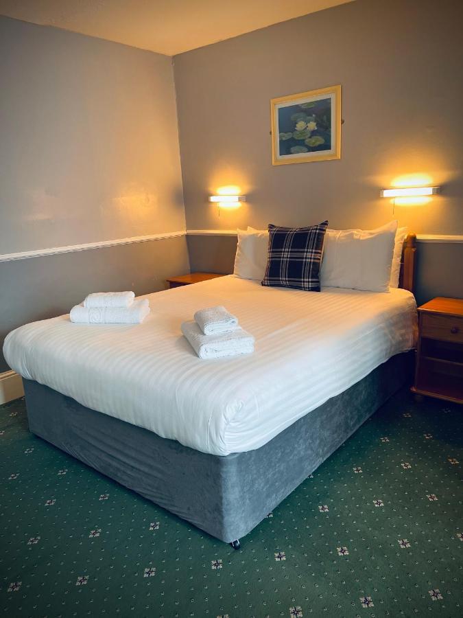 Palm Court B&B Ilfracombe Bagian luar foto