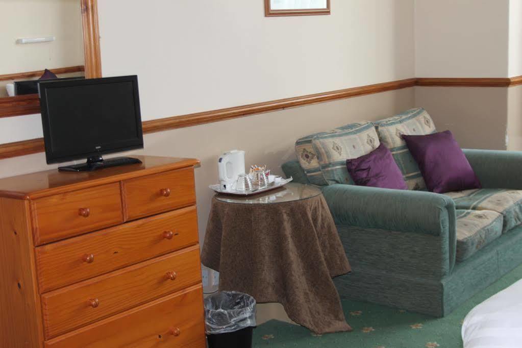 Palm Court B&B Ilfracombe Bagian luar foto